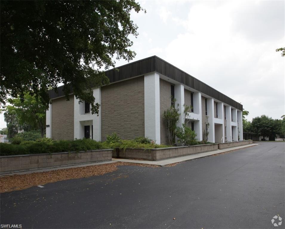 1910 Park Meadows Drive # 101 Property Photo 1