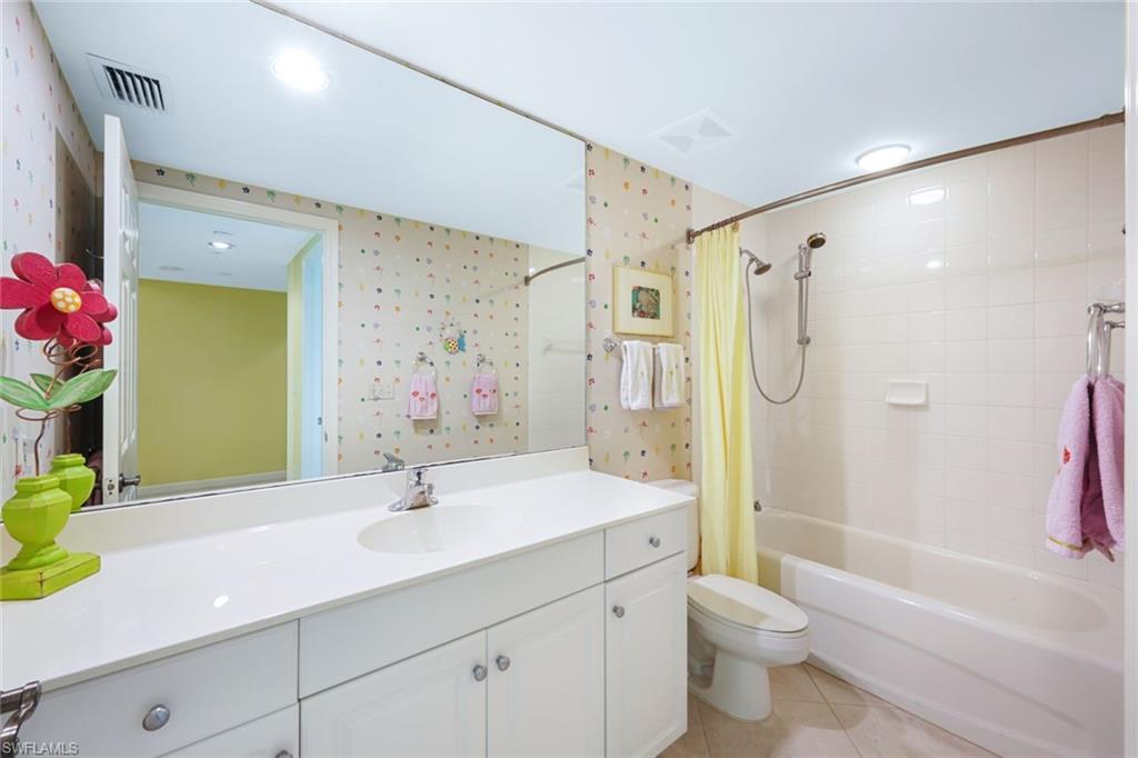 325 Dunes Blvd # 605 Property Photo 19