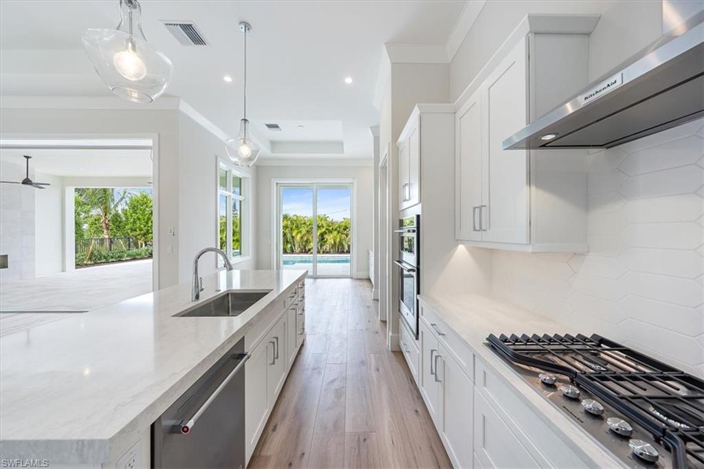 4500 Seagrove Landing Way Property Photo 13