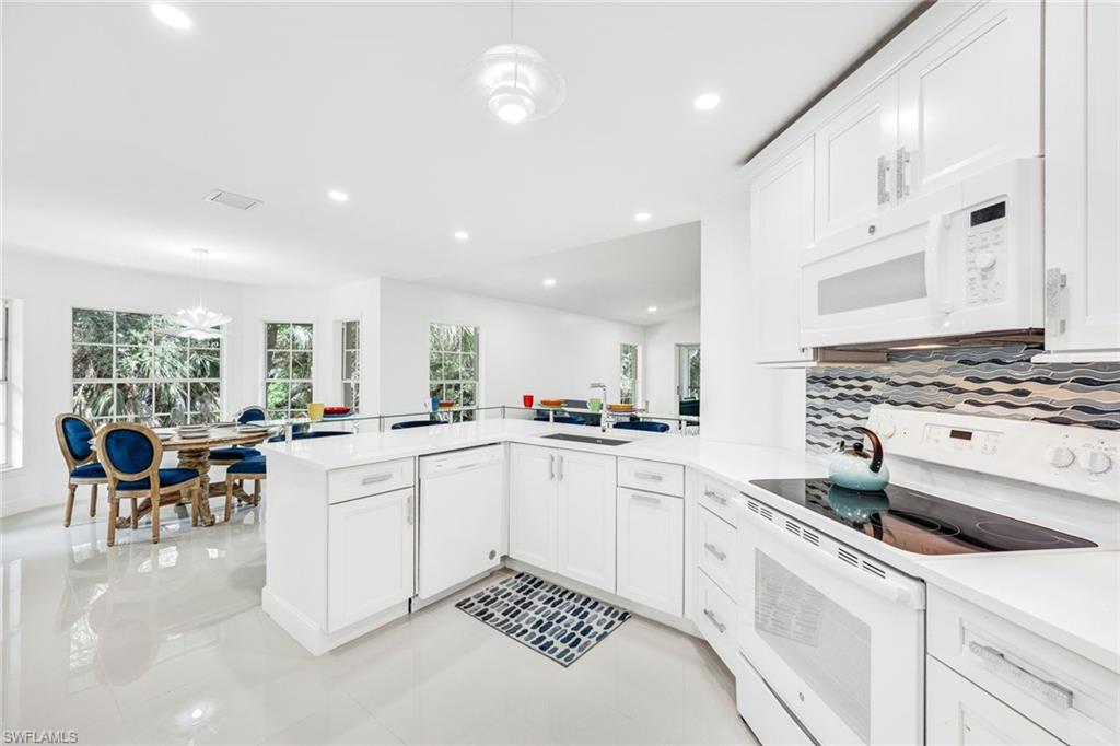 4150 Lake Forest Dr # 1322 Property Photo 8