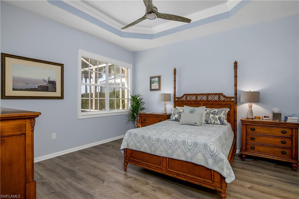 23188 Oakglen Ln Property Photo 15