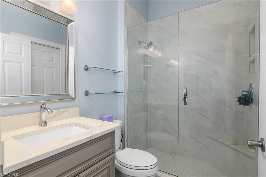 23188 Oakglen Ln Property Photo 20