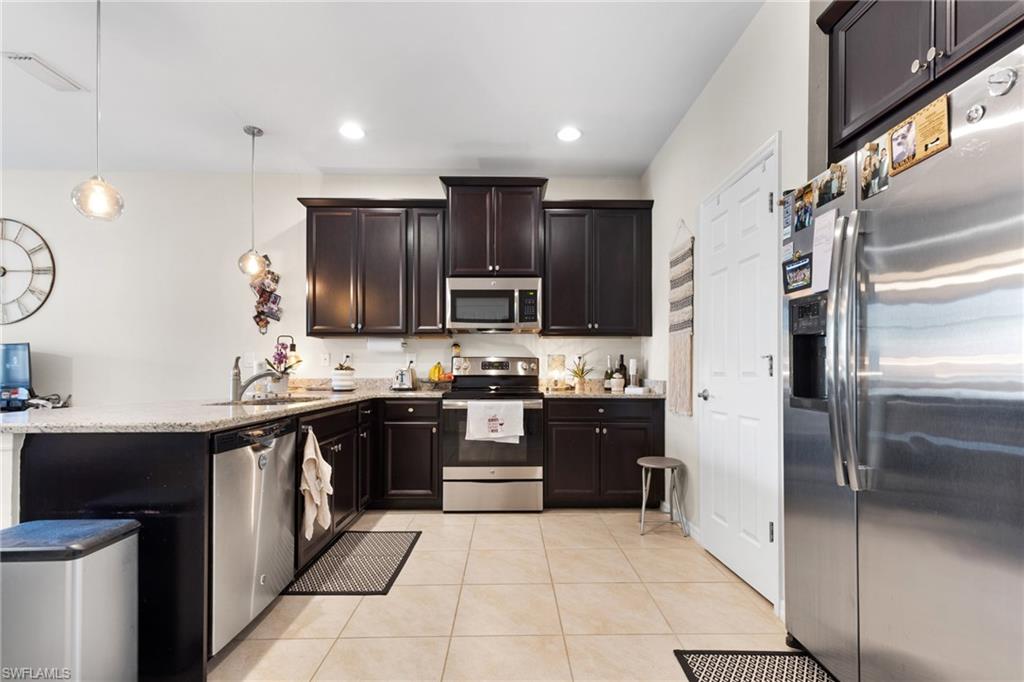 10806 Alvara Point Dr Property Photo 1