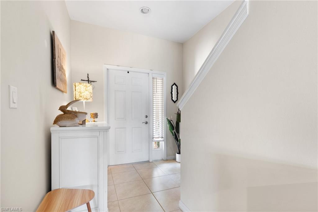 10806 Alvara Point Dr Property Photo 5