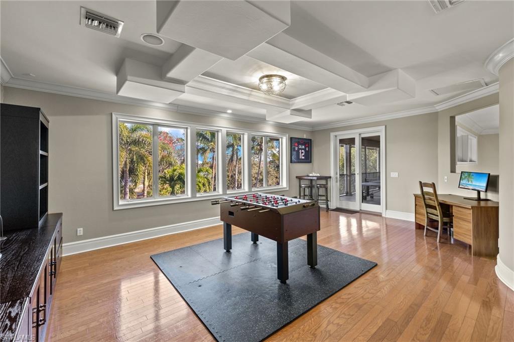 9140 The Ln Property Photo 16