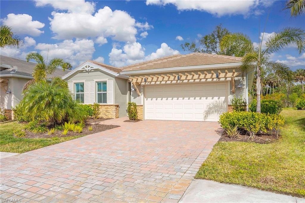 382 Deauville Loop Property Photo 1