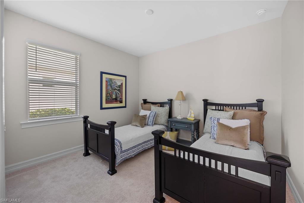 382 Deauville Loop Property Photo 16
