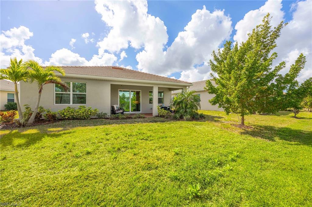382 Deauville Loop Property Photo 22