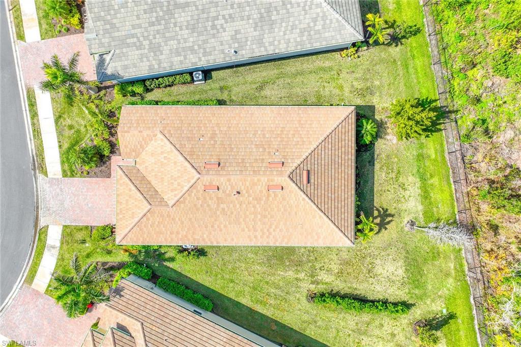 382 Deauville Loop Property Photo 24
