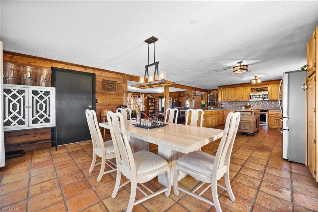 3040 Trail Dairy Cir Property Photo 43