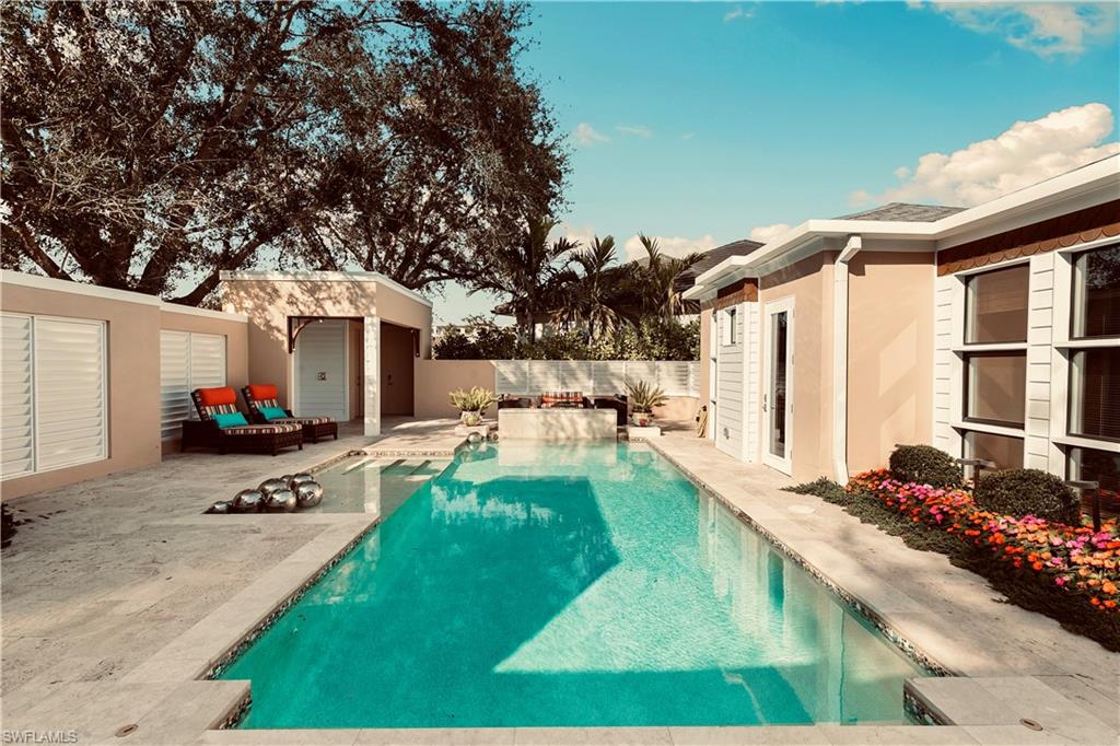6908 Lone Oak Blvd Property Photo 10