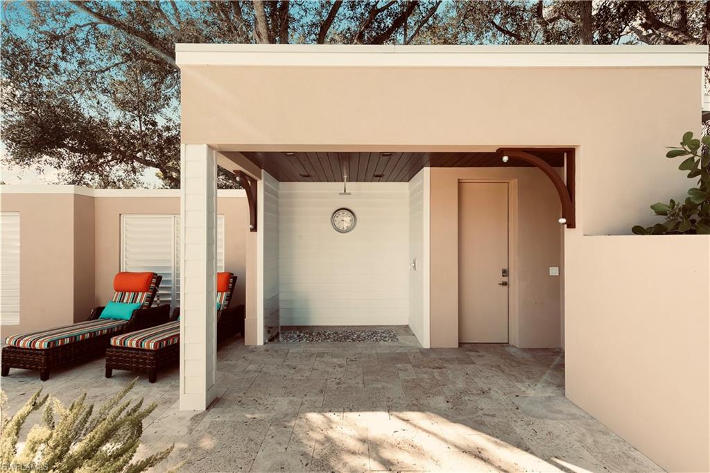 6908 Lone Oak Blvd Property Photo 14