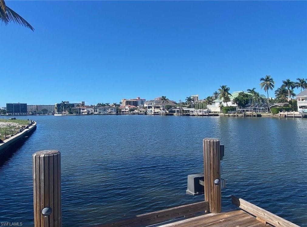 361 Seabee AVE Property Photo 1