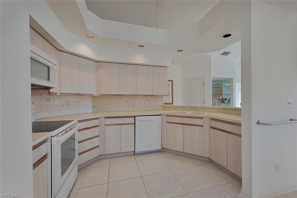 11827 Quail Village Way Property Photo 10