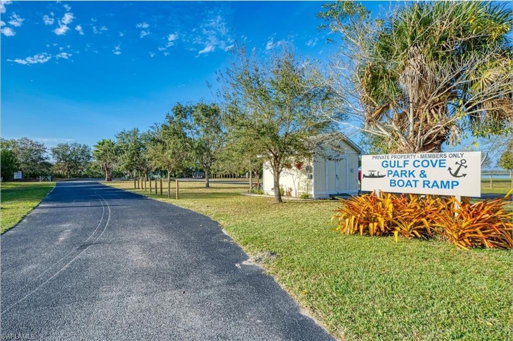 5922 David Blvd Property Photo 4