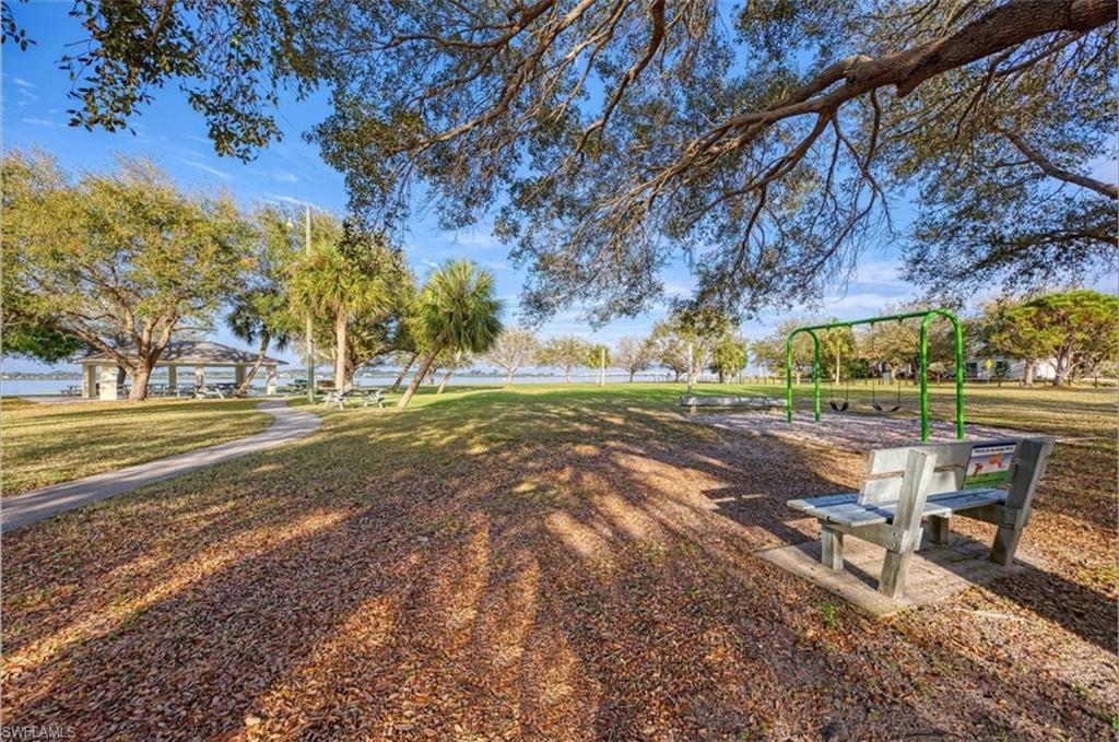 12340 Hathaway Ter Property Photo 8
