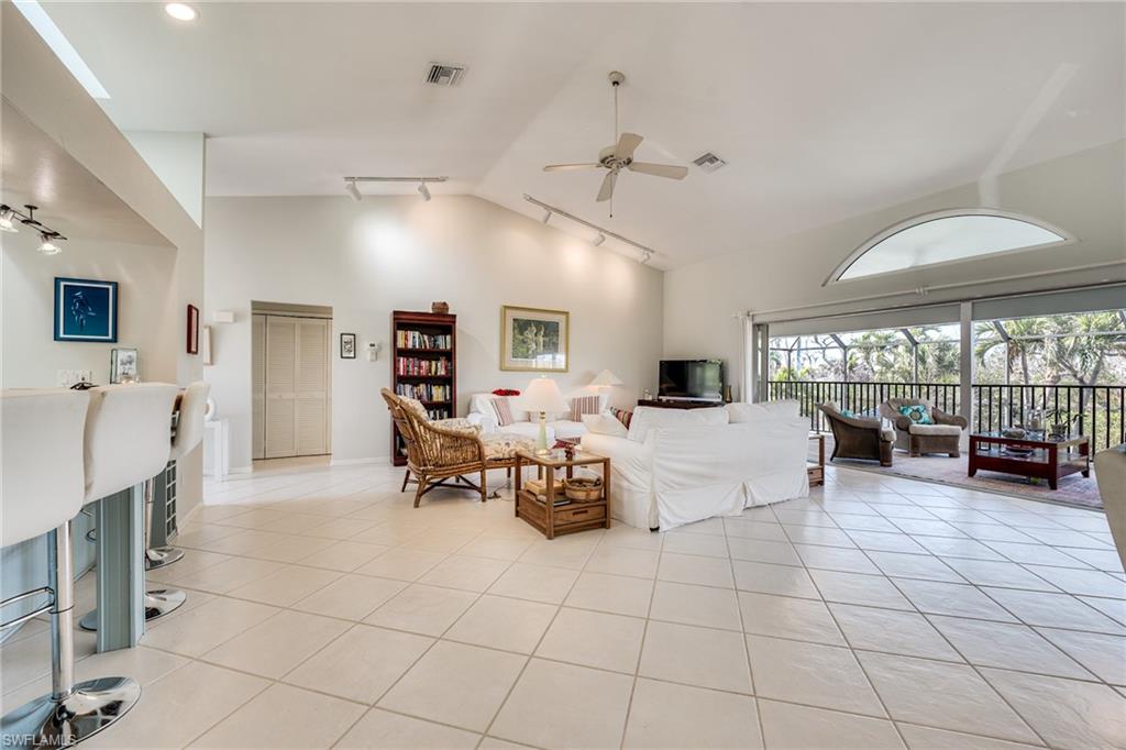 3025 Turtle Gait Ln Property Photo 5