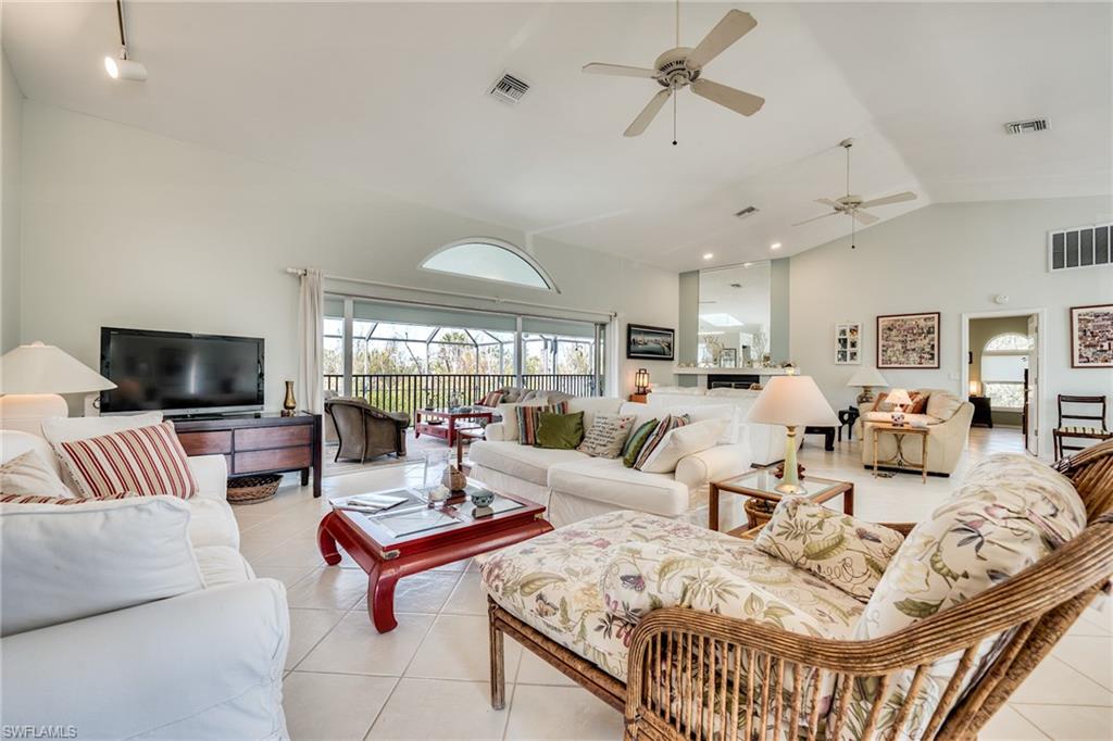 3025 Turtle Gait Ln Property Photo 13