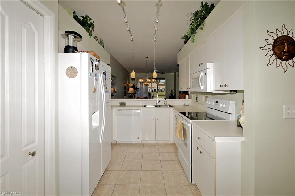 20671 Country Creek Dr # 1214 Property Photo 3