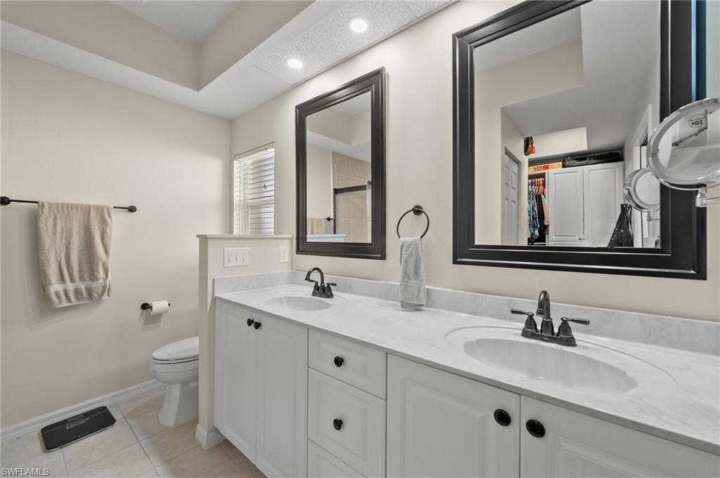 5810 Greenwood Cir # 73 Property Photo 6