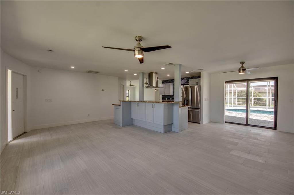 4011 Agualinda Blvd Property Photo 4