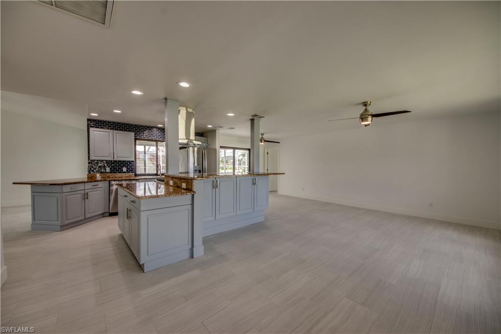4011 Agualinda Blvd Property Photo 6