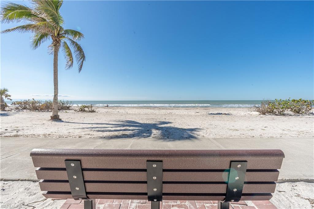 4031 Gulf Shore Blvd N # 12e Property Photo