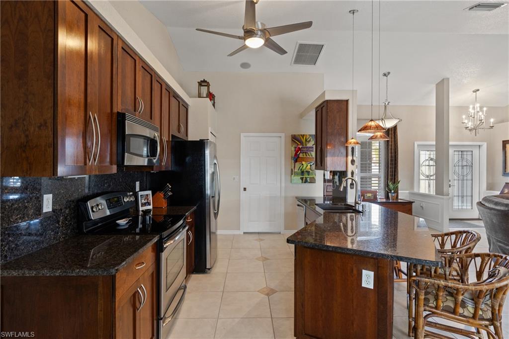 4122 Library St Property Photo 9
