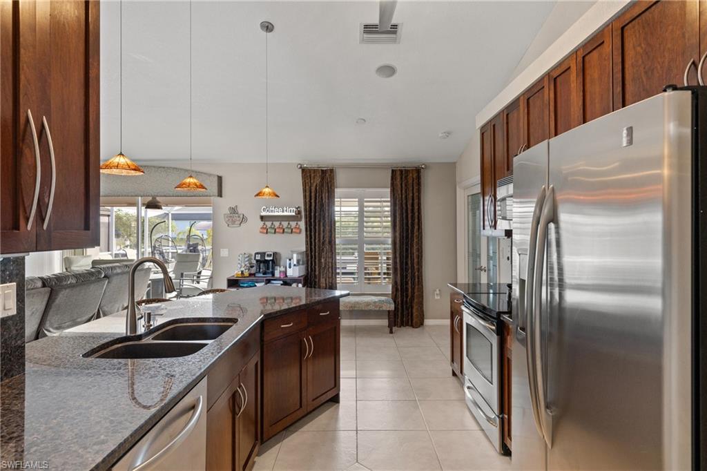 4122 Library St Property Photo 15