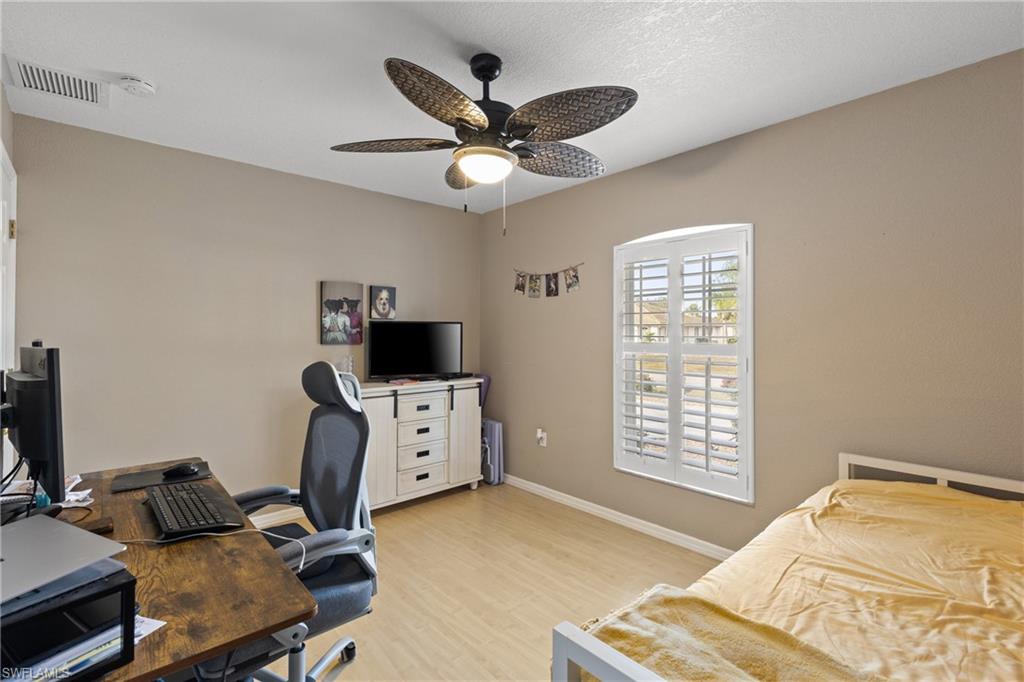 4122 Library St Property Photo 22