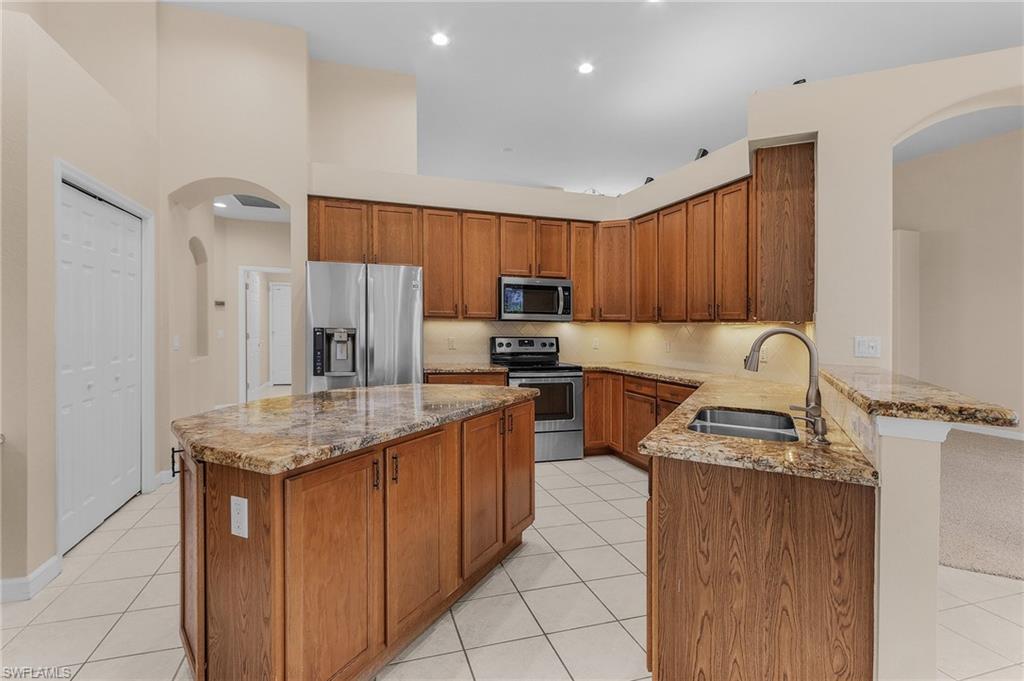 14005 Shimmering Lake Ct Property Photo 10