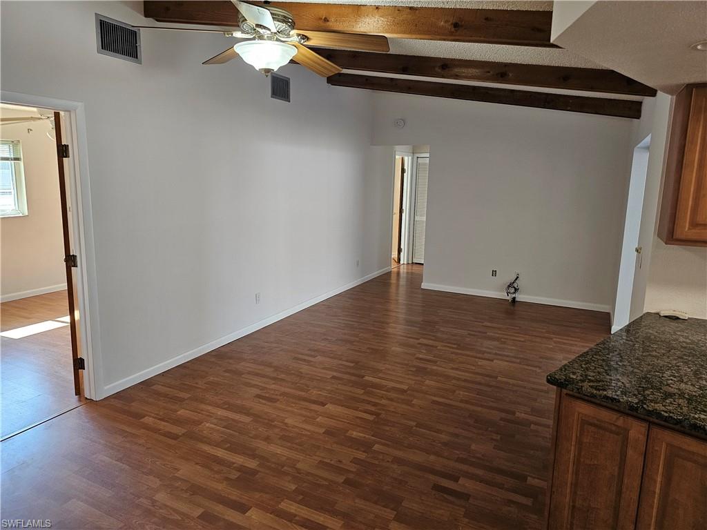 1404 Se 22nd Ter Property Photo 11