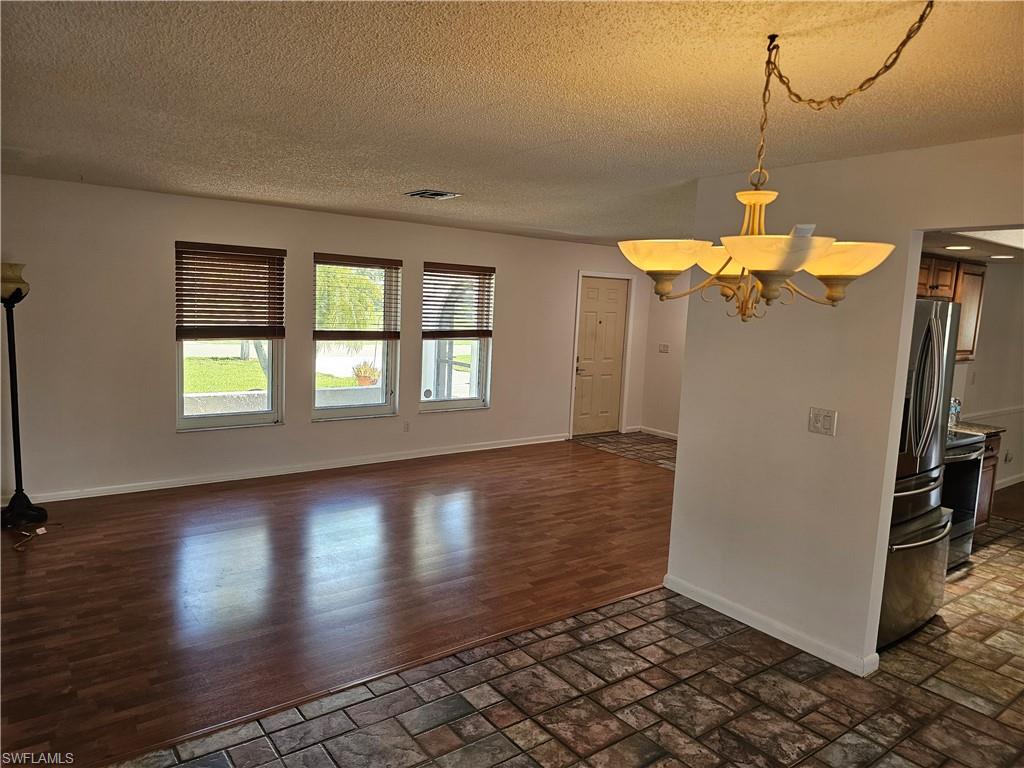 1404 Se 22nd Ter Property Photo 13
