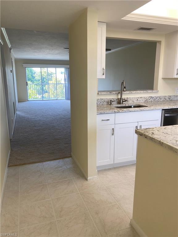 3150 Binnacle Dr # 318 Property Photo 3