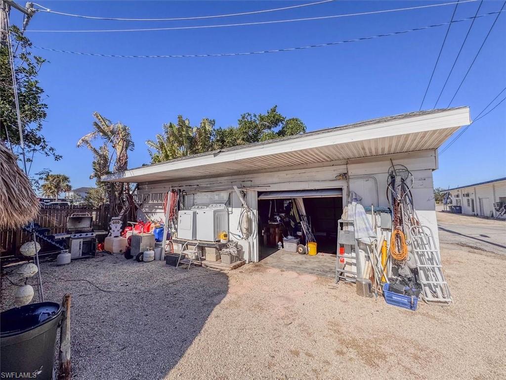 17671 + 17681 San Carlos Blvd Property Photo 13