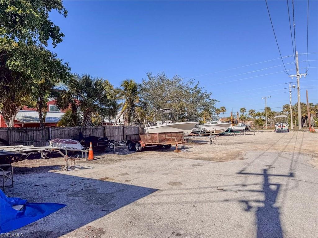 17671 + 17681 San Carlos Blvd Property Photo 16