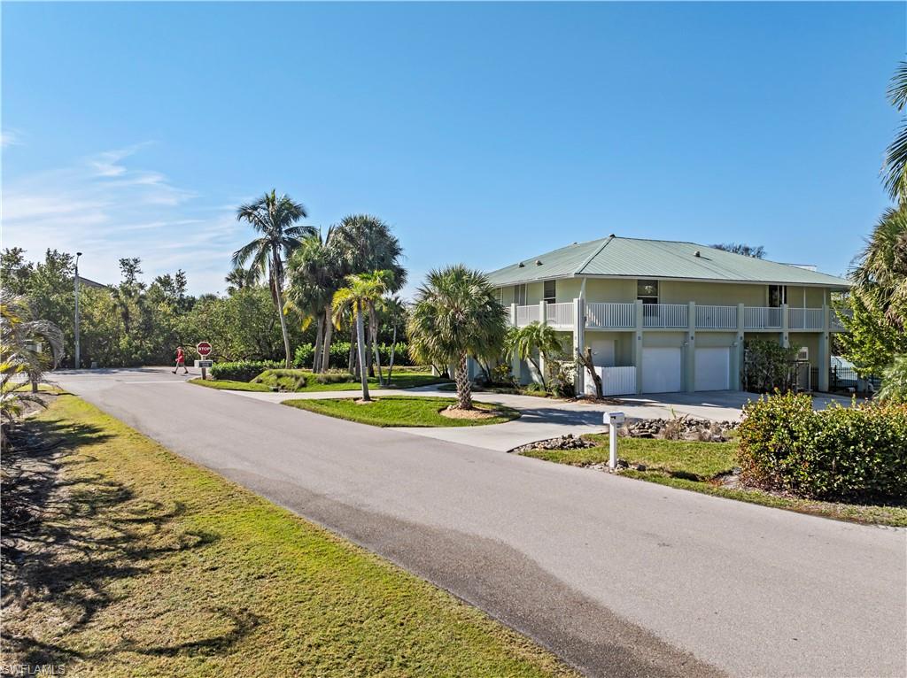 940 Sand Dune Dr Property Photo 4
