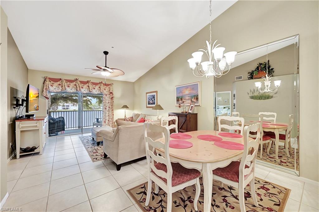 6496 Huntington Lakes Cir # 201 Property Photo 2