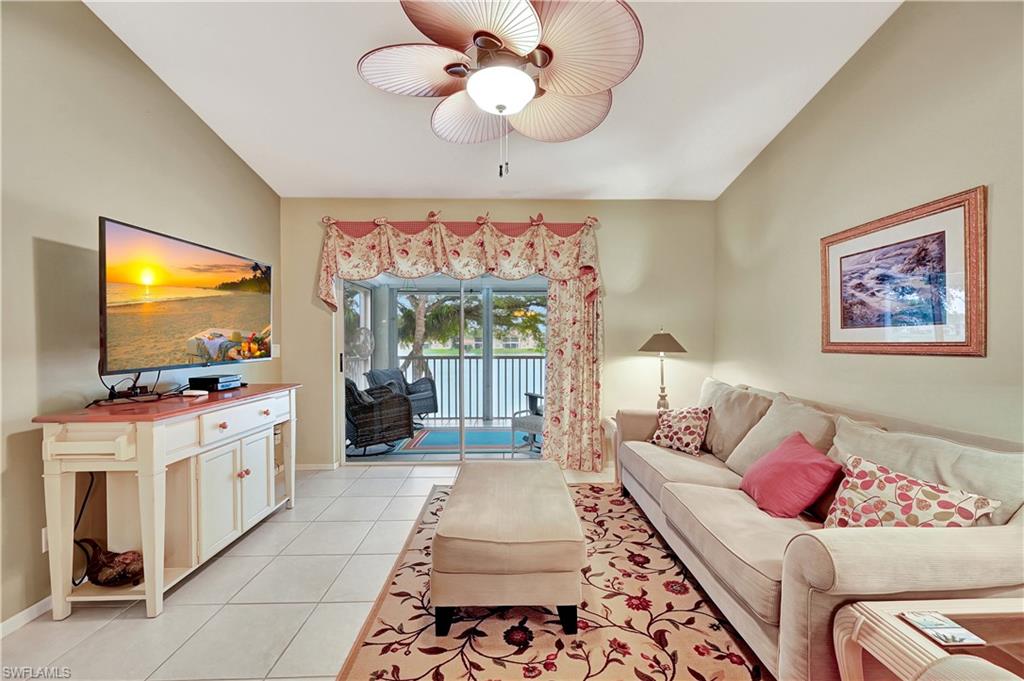 6496 Huntington Lakes Cir # 201 Property Photo 5
