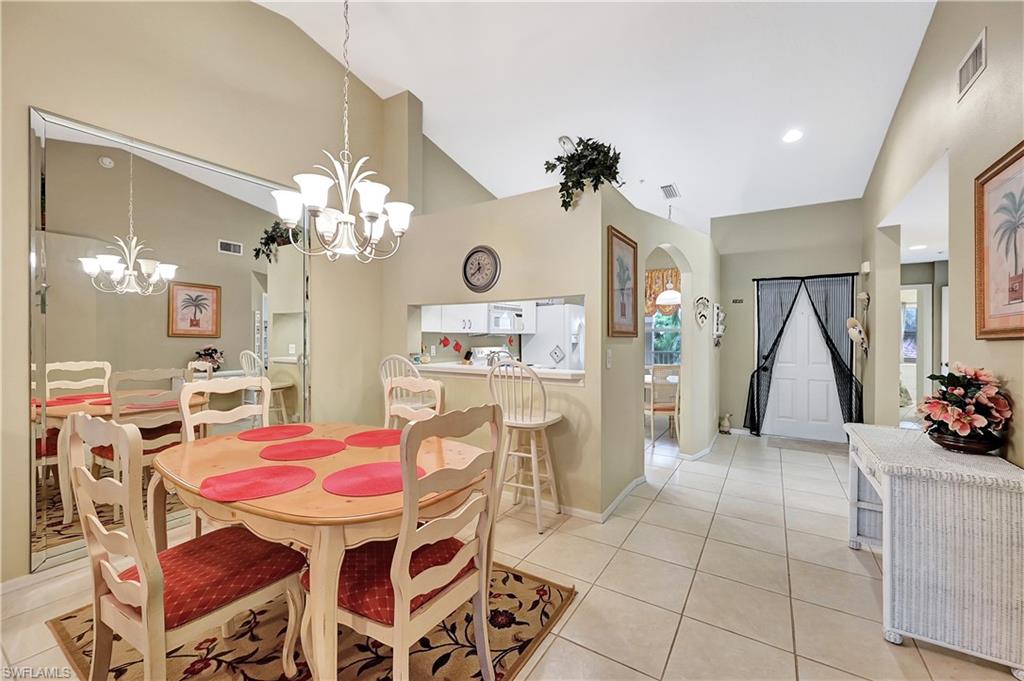 6496 Huntington Lakes Cir # 201 Property Photo 11