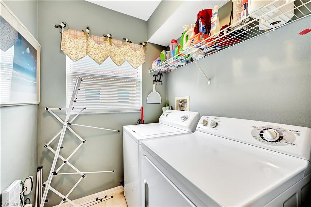 6496 Huntington Lakes Cir # 201 Property Photo 24