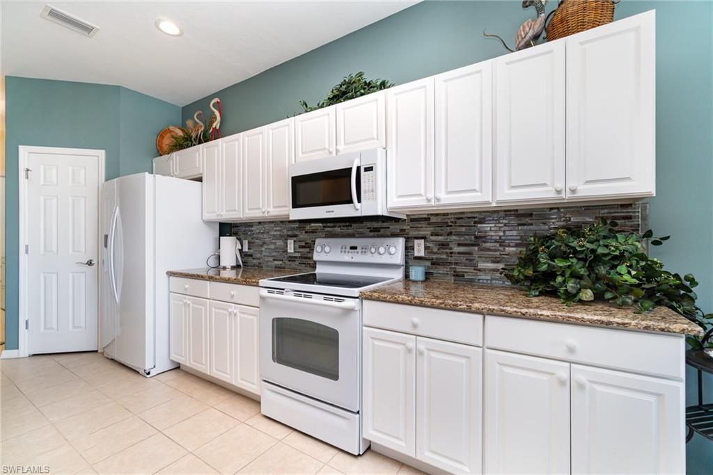 11711 Pasetto Ln # 401 Property Photo 8