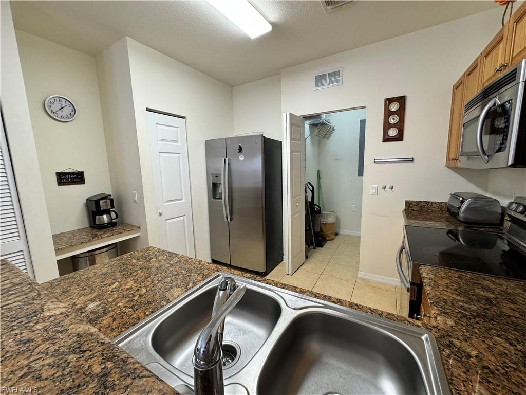 1800 Concordia Lake Cir # 2309 Property Photo 10