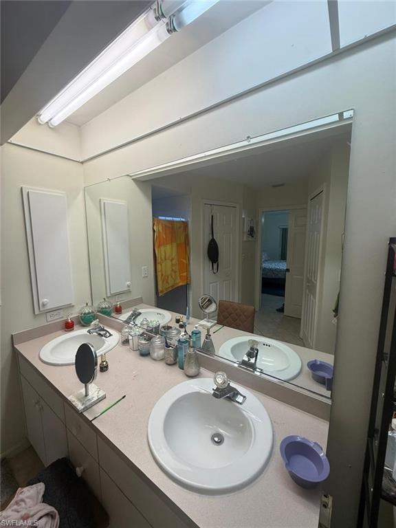 3915 Sw 1st Pl Property Photo 24