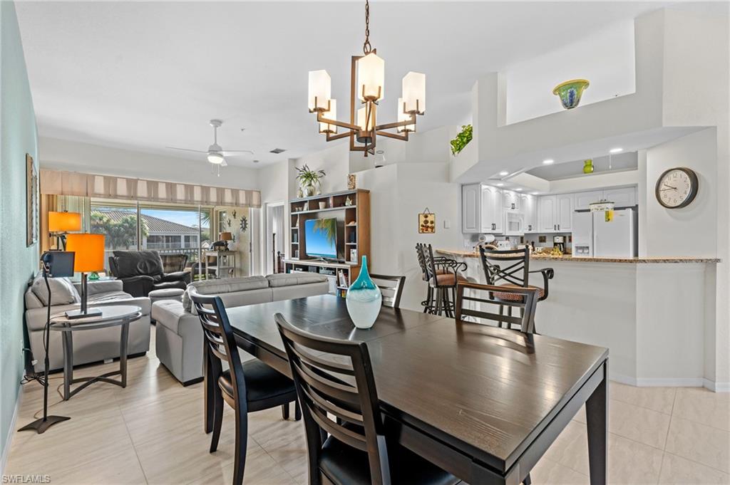 6800 Satinleaf Rd S # 202 Property Photo 8