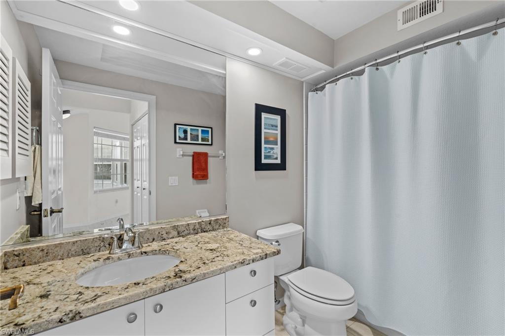 6800 Satinleaf Rd S # 202 Property Photo 19