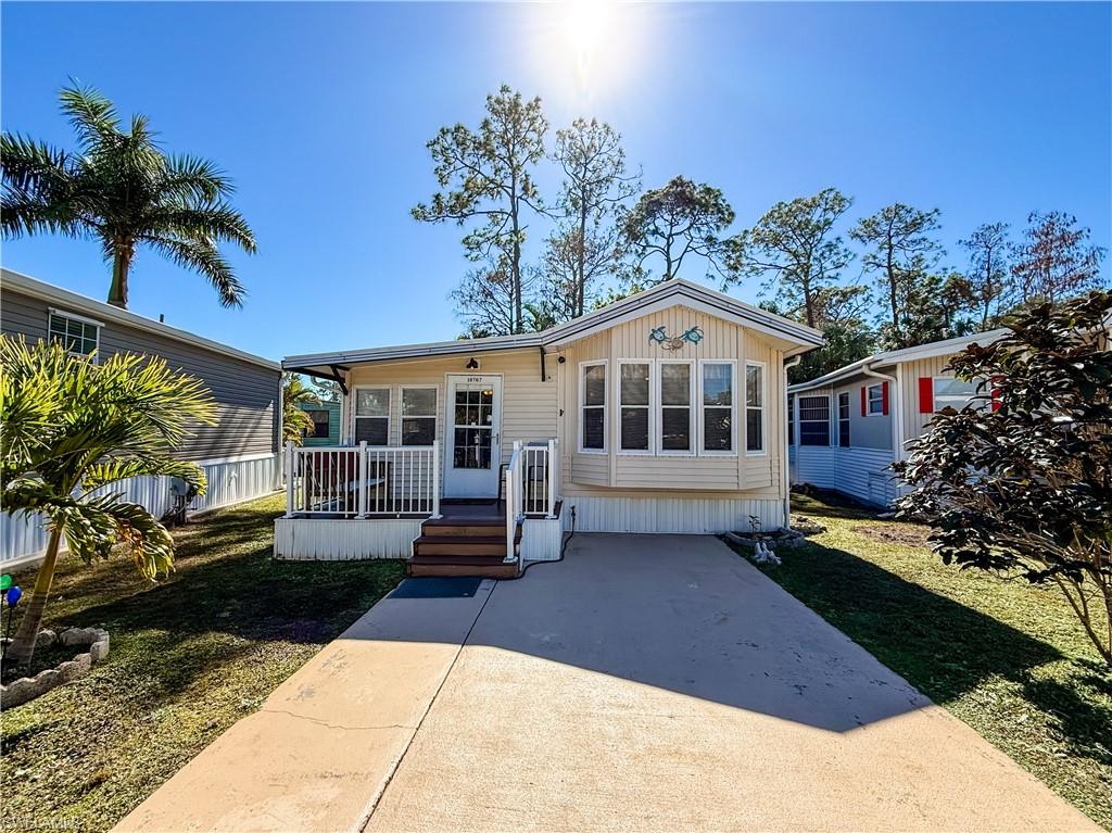 10707 Yellow Rail CIR # 4 Property Photo 1