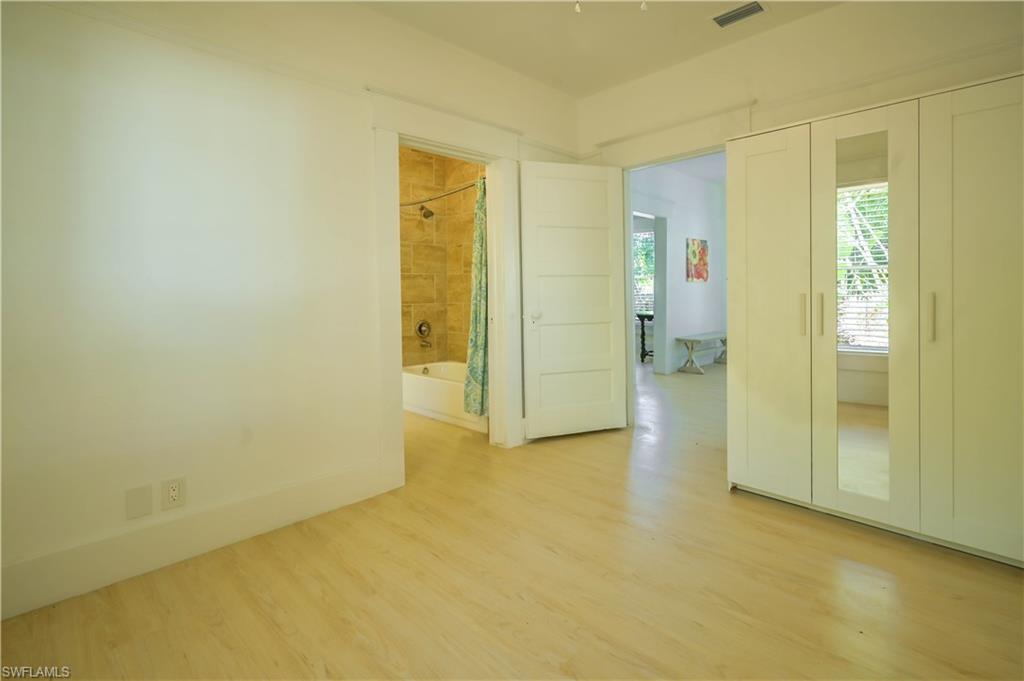 2728 Providence St Property Photo 33