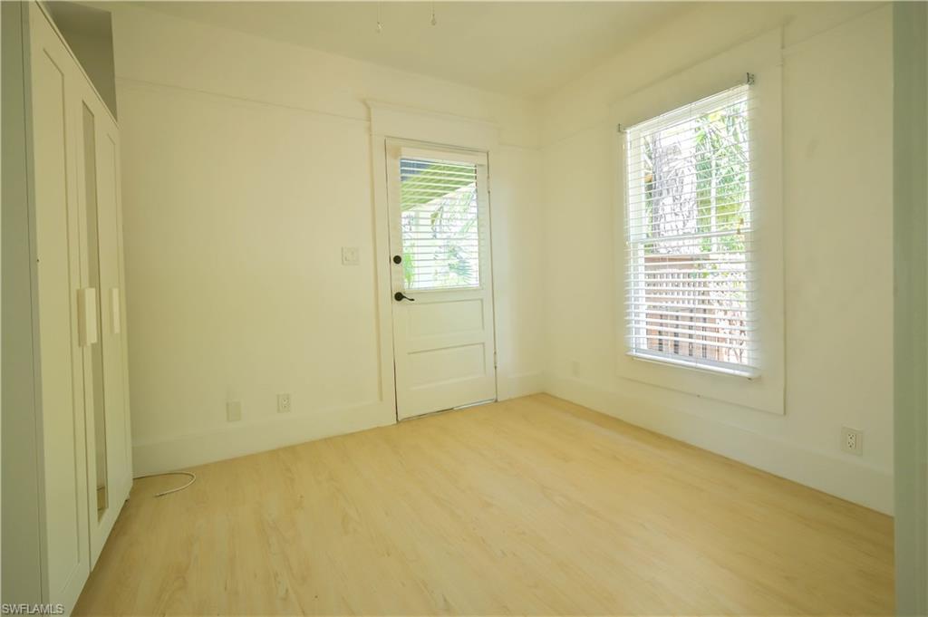 2728 Providence St Property Photo 37