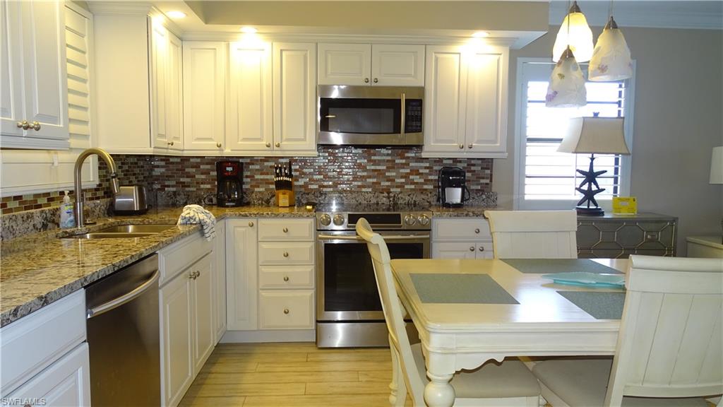 1019 Anglers Cv # F501 Property Photo 6